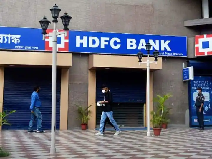 HDFC ने लोन की ब्याज दरों में बढ़ोतरी की:बैंक से ऑटो और पर्सनल लोन लेने वाले ग्राहकों की बढ़ जाएगी EMI